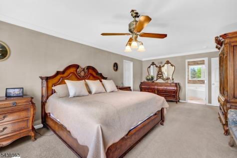 1 Bailiwick Drive Warren NJ 07059