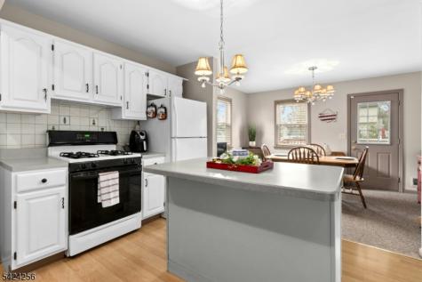44 James Avenue Clark NJ 07066
