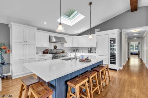 29 Air Castle Isle Hopatcong NJ 07821