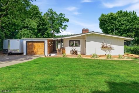 39 Koclas Drive Netcong NJ 07857
