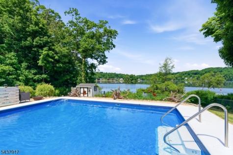 39 Koclas Drive Netcong NJ 07857