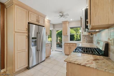 343 Sunset Road Pequannock NJ 07444