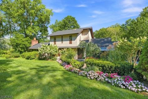 343 Sunset Road Pequannock NJ 07444