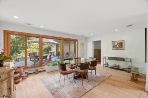 343 Sunset Road Pequannock NJ 07444