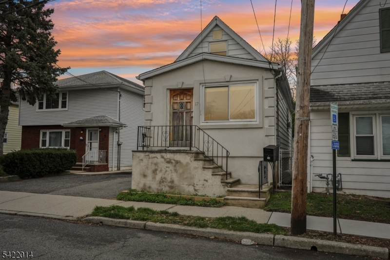 17 Emma Place Clifton NJ 07013