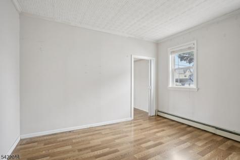 17 Emma Place Clifton NJ 07013