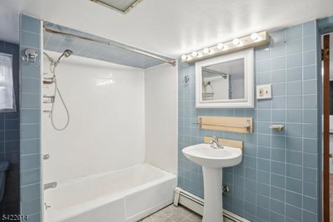 17 Emma Place Clifton NJ 07013