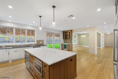 10 Twin Brooks Court Warren NJ 07059