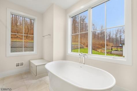 10 Twin Brooks Court Warren NJ 07059