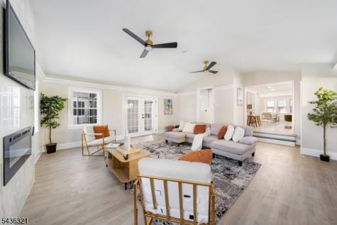 536 Spruce Avenue Garwood NJ 07027