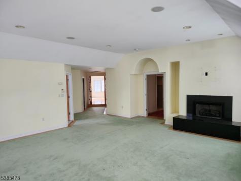 144 Lake Road Morris NJ 07960