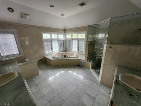 144 Lake Road Morris NJ 07960