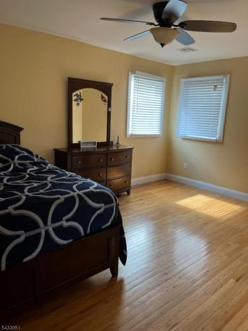 19 Violet Trail Lafayette NJ 07848