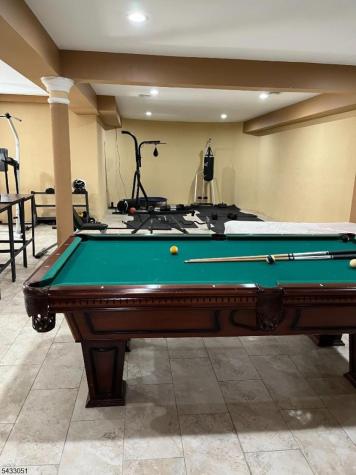 19 Violet Trail Lafayette NJ 07848