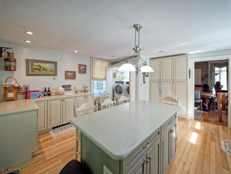 56 W Main Street Clinton NJ 08809