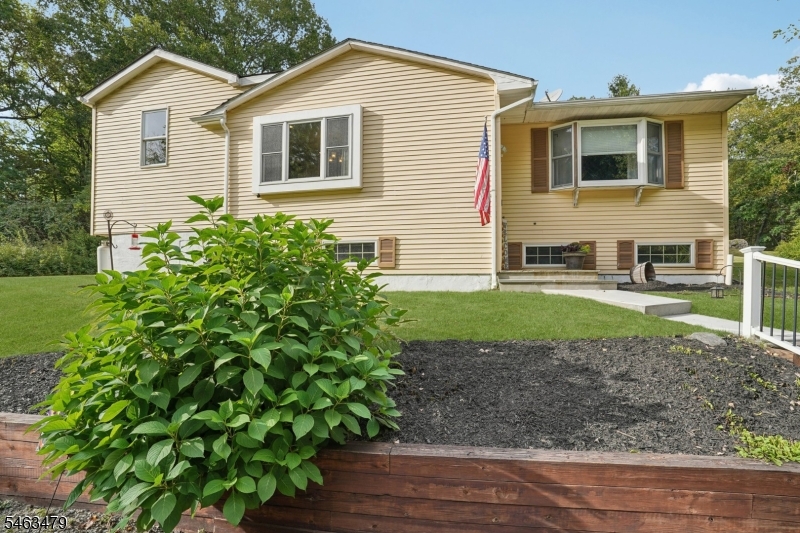 100 Cedar Lake Road Blairstown NJ 07825