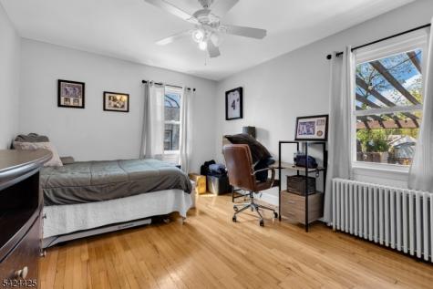 177 Navesink River Road Middletown NJ 07701