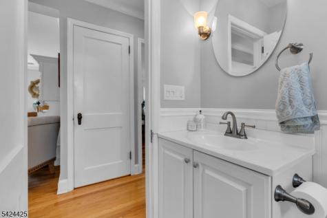 177 Navesink River Road Middletown NJ 07701