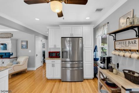 177 Navesink River Road Middletown NJ 07701