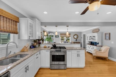 177 Navesink River Road Middletown NJ 07701