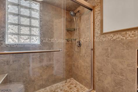 177 Navesink River Road Middletown NJ 07701