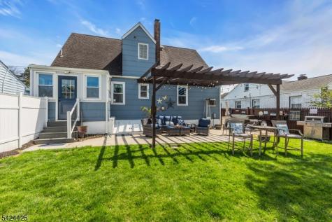 177 Navesink River Road Middletown NJ 07701