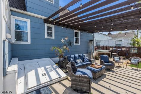 177 Navesink River Road Middletown NJ 07701
