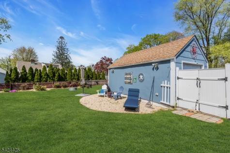 177 Navesink River Road Middletown NJ 07701