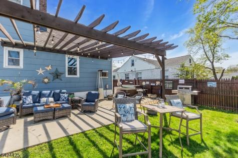 177 Navesink River Road Middletown NJ 07701