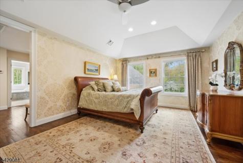8 Forest Drive Mendham NJ 07945