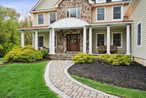 8 Forest Drive Mendham NJ 07945