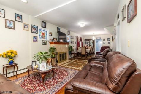 54 Bedford Avenue Teaneck NJ 07666
