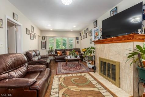 54 Bedford Avenue Teaneck NJ 07666