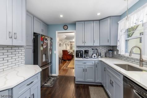 54 Bedford Avenue Teaneck NJ 07666