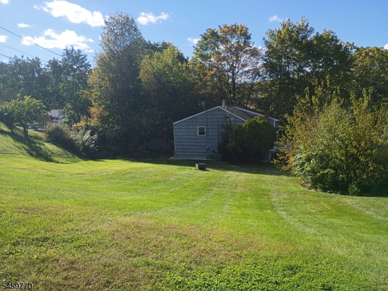 4 Adams Drive Ogdensburg NJ 07439