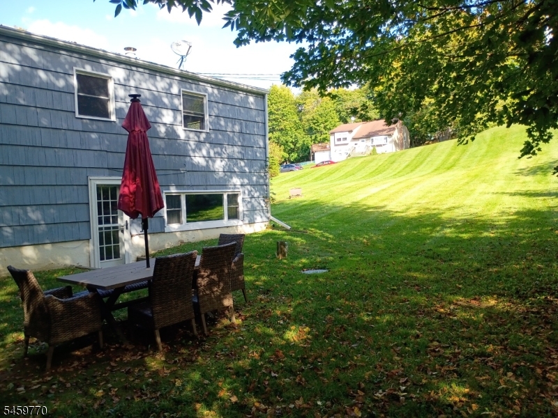 4 Adams Drive Ogdensburg NJ 07439