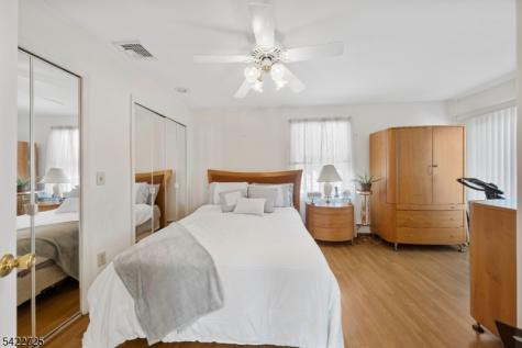 932 Beatrice Parkway Edison NJ 08820