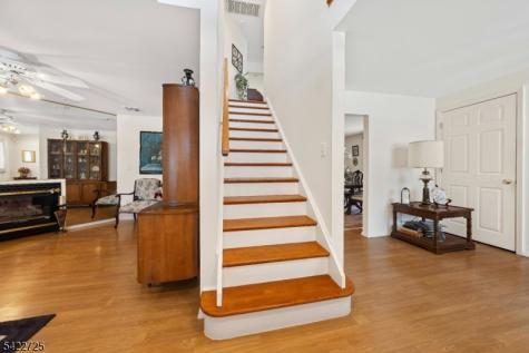 932 Beatrice Parkway Edison NJ 08820