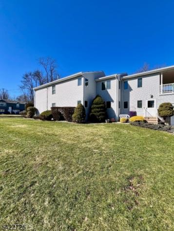 932 Beatrice Parkway Edison NJ 08820