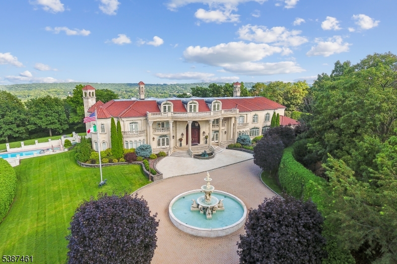 50 Laura Drive Cedar Grove NJ 07009