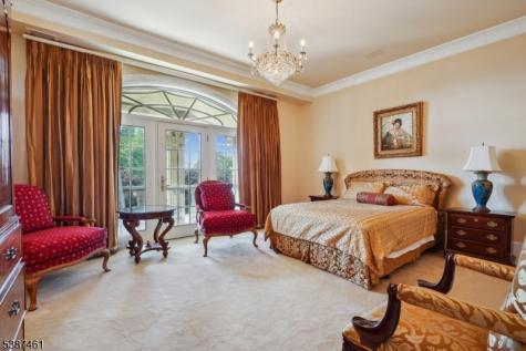 50 Laura Drive Cedar Grove NJ 07009