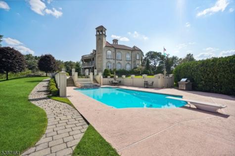 50 Laura Drive Cedar Grove NJ 07009