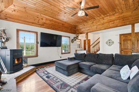 138 Overlook Drive Montague NJ 07827