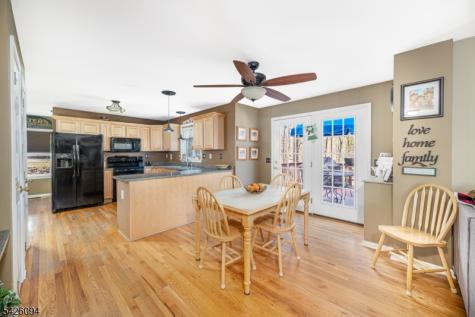 42 Mordaunt Road Vernon NJ 07462
