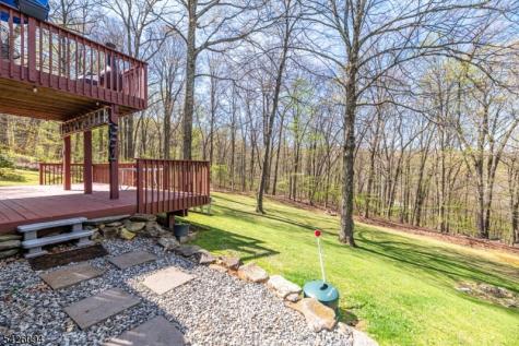 42 Mordaunt Road Vernon NJ 07462