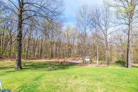42 Mordaunt Road Vernon NJ 07462