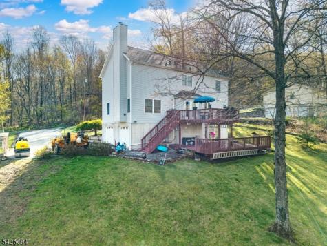42 Mordaunt Road Vernon NJ 07462