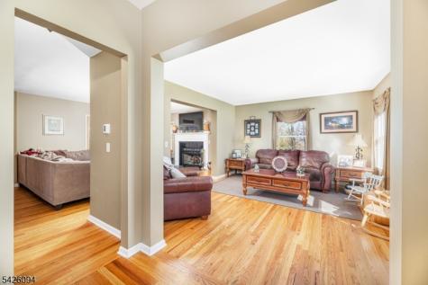 42 Mordaunt Road Vernon NJ 07462