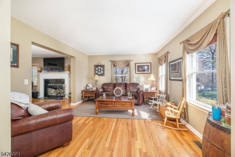 42 Mordaunt Road Vernon NJ 07462