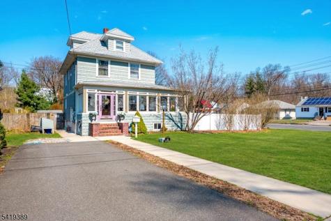 302 Mountainview Terrace Dunellen NJ 08812